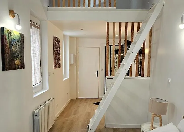 Le Cube Chill Et Nyaraló Vichy